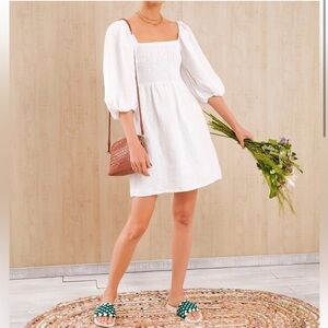 TUCKERNUCK Annie smocked linen mini dress puff sleeve white size small